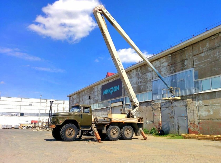 ЗИЛ 131 автовышка