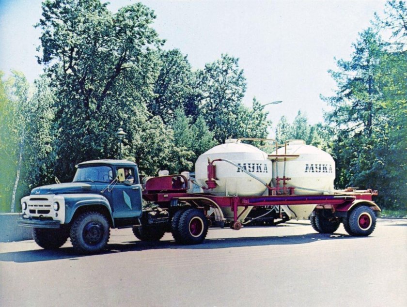 ЗИЛ 130 тягач Муковоз