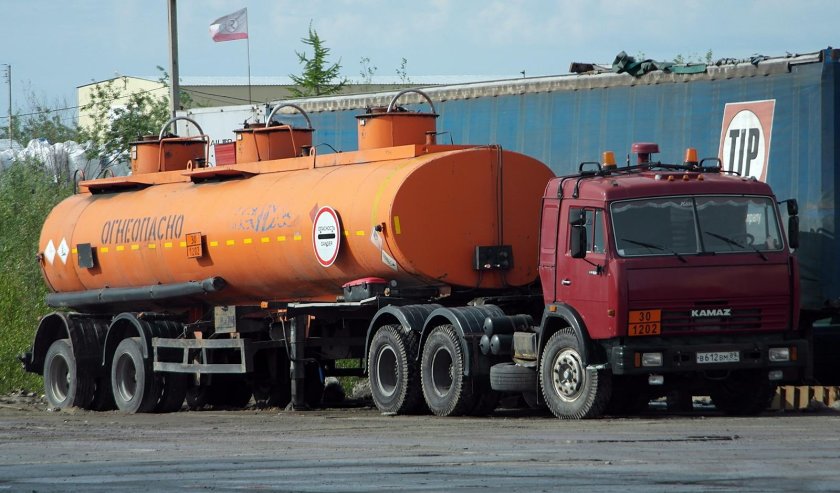 КАМАЗ 5410 бензовоз