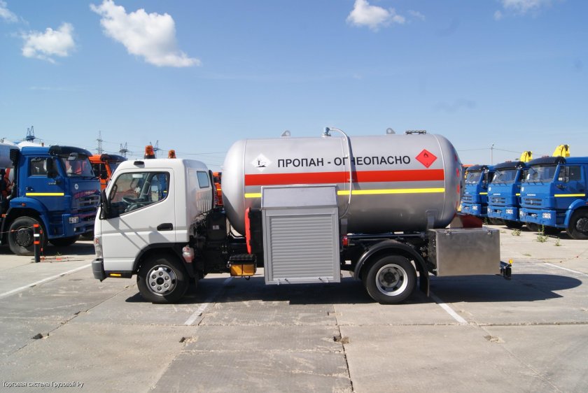 Газовоз автоцистерна АЦТ-6