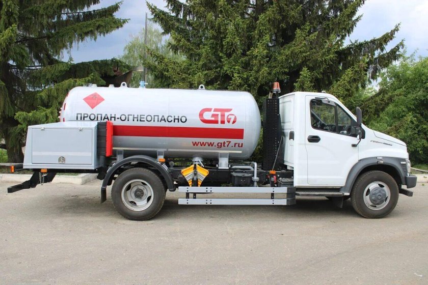 Газовоз автоцистерна АЦТ-6