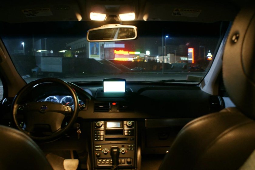 Вольво хс90 ночью