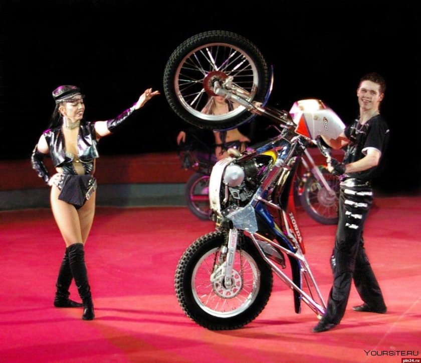 Цирковой мотоцикл