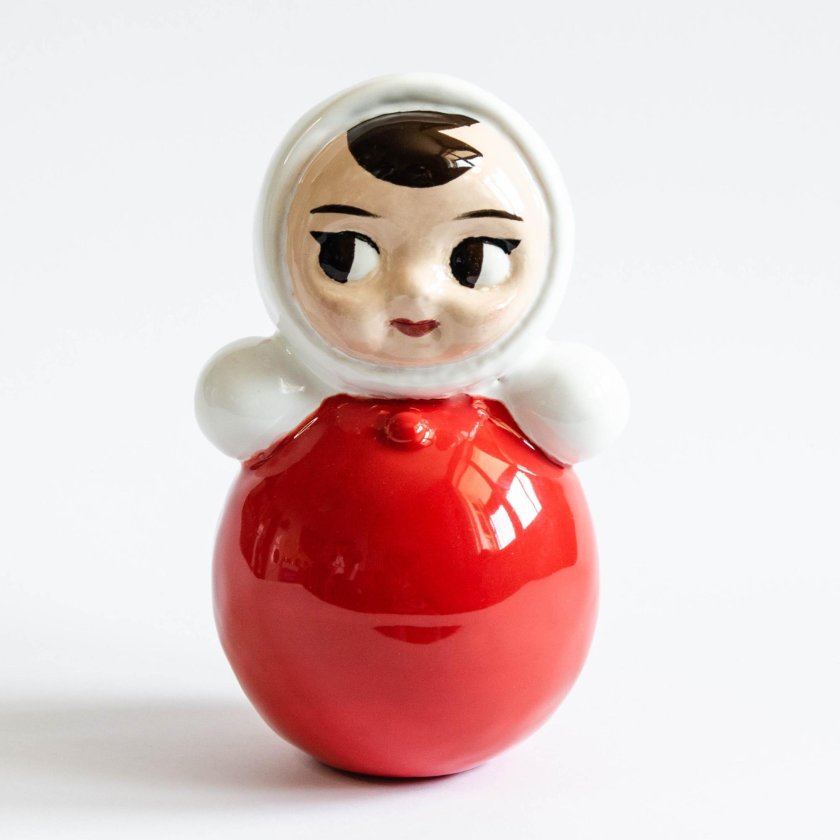 Неваляшка из керамики