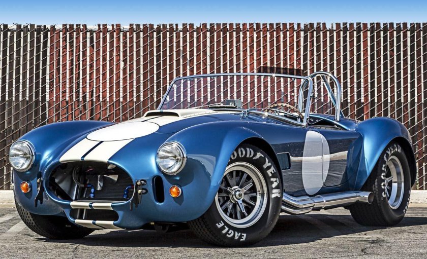 Машина Shelby Cobra 427