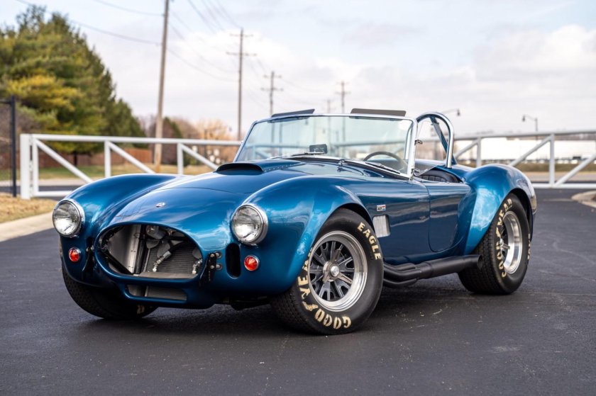 Ac cobra 427
