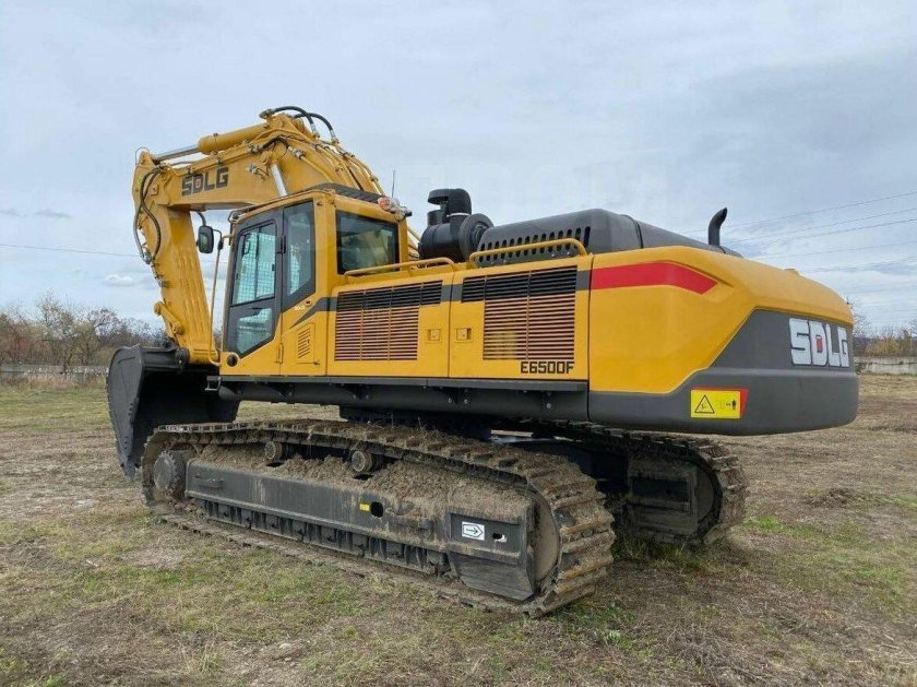 Экскаватор lgce e6210f