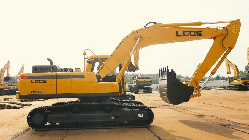 Экскаватор гусеничный lgce e6150f