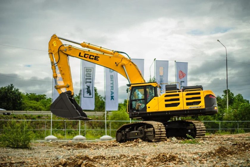 Экскаватор гусеничный lgce e6650feh