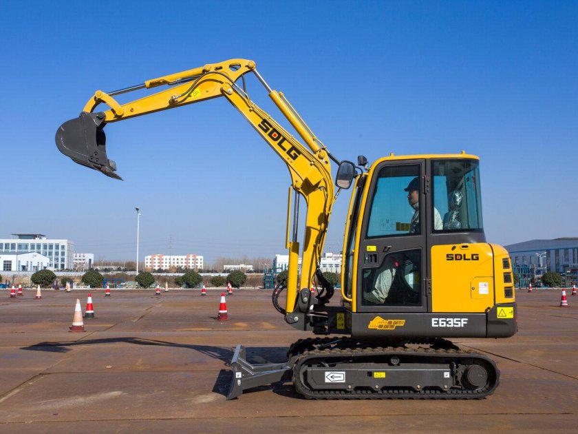 Экскаватор lgce e6210f