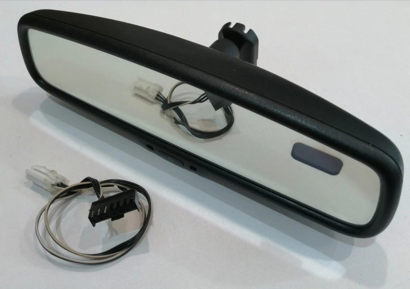 Зеркало салонное заднего вида