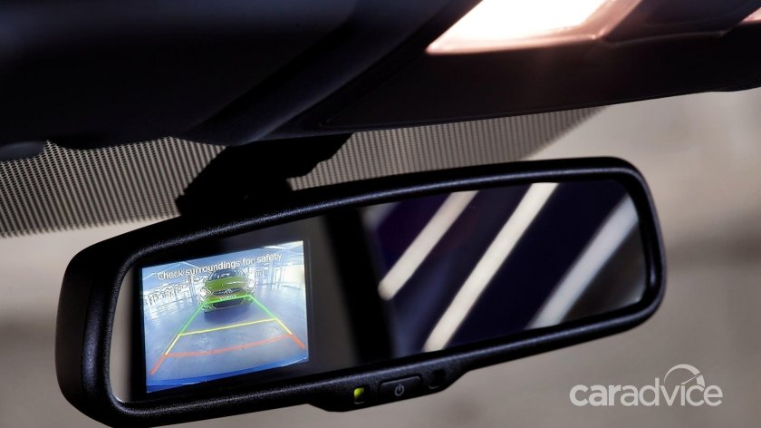 Штатное зеркало авторегистратор Рио 4