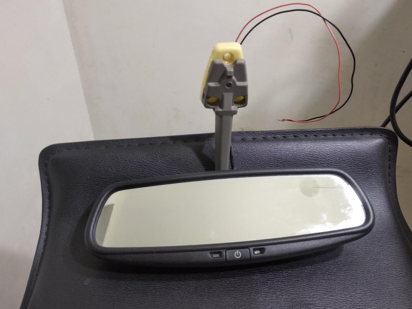 Салонное зеркало заднего вида Ниссан х Трейл т30 артикул