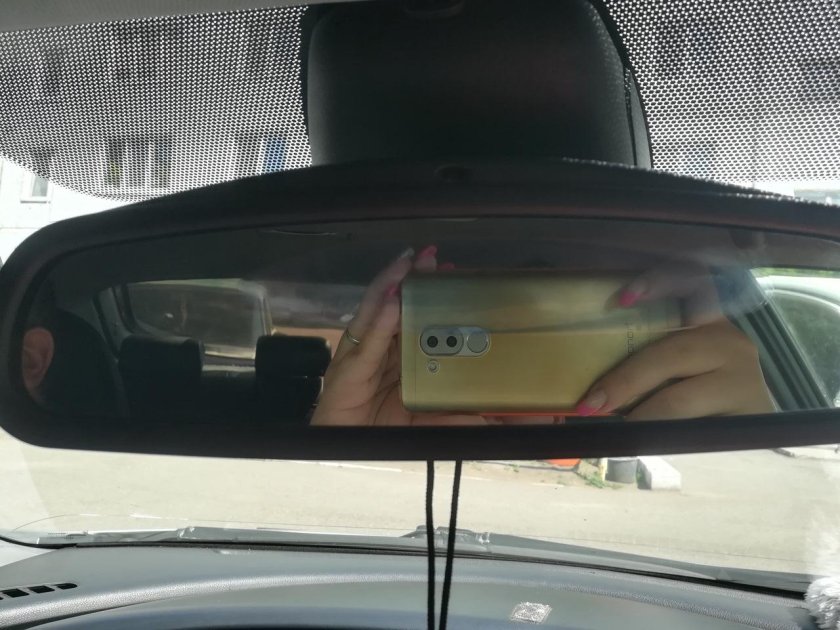 Зеркало с автозатемнением Ниссан