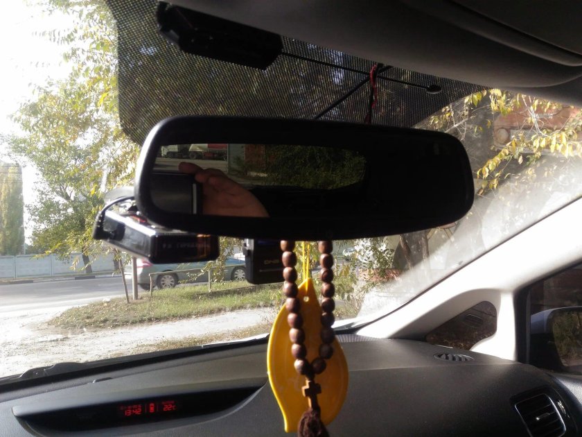 Зеркало с автозатемнением Киа