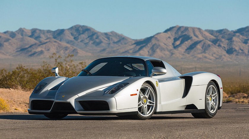 Феррари Энзо 2022