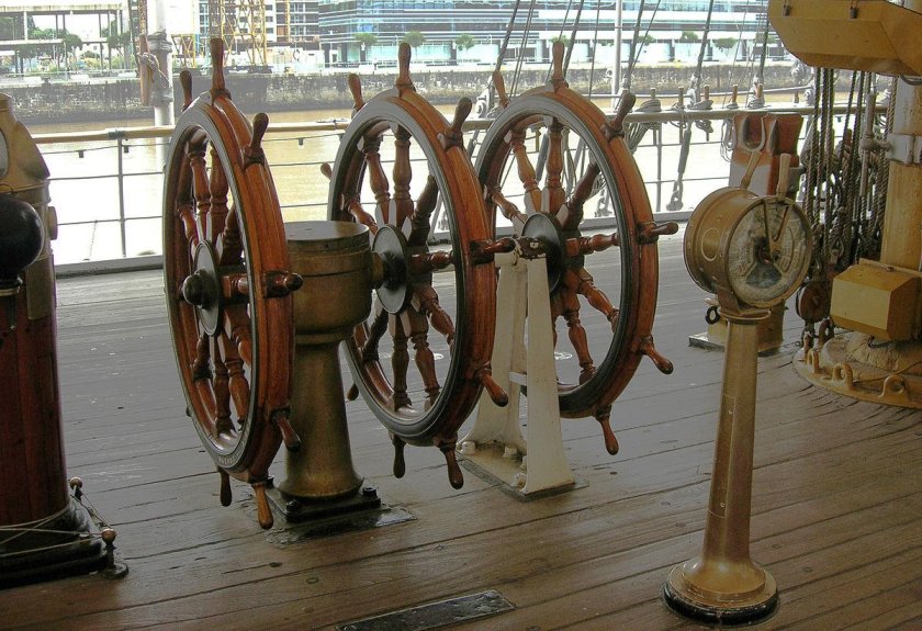 Штурвал корабля 17 века