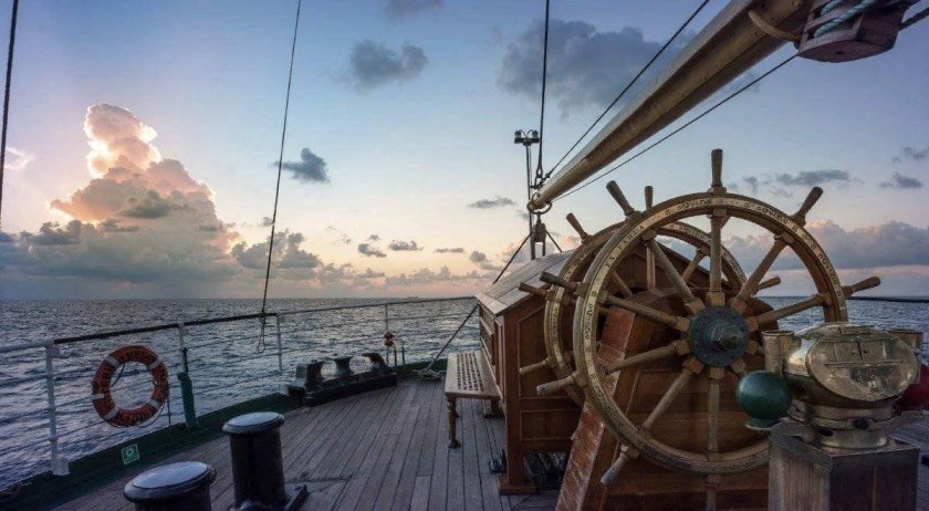 Штурвал Барка Крузенштерн