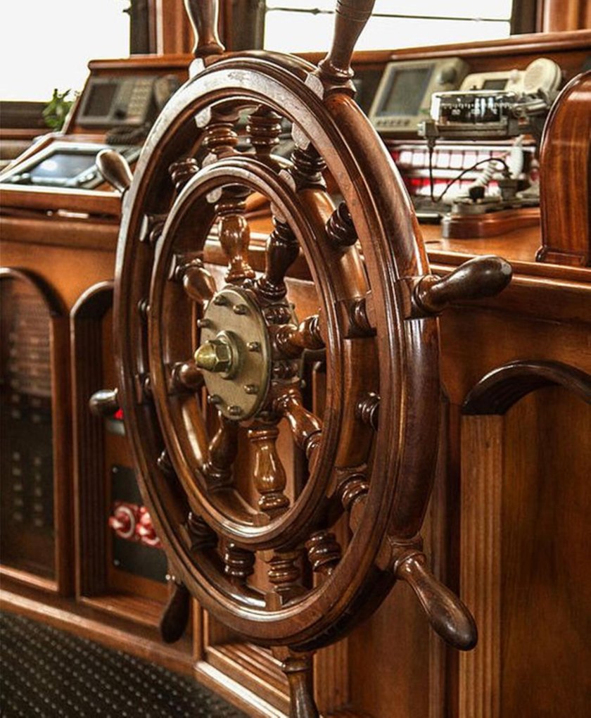 Корабельный штурвал