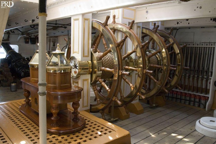 HMS Victory штурвал