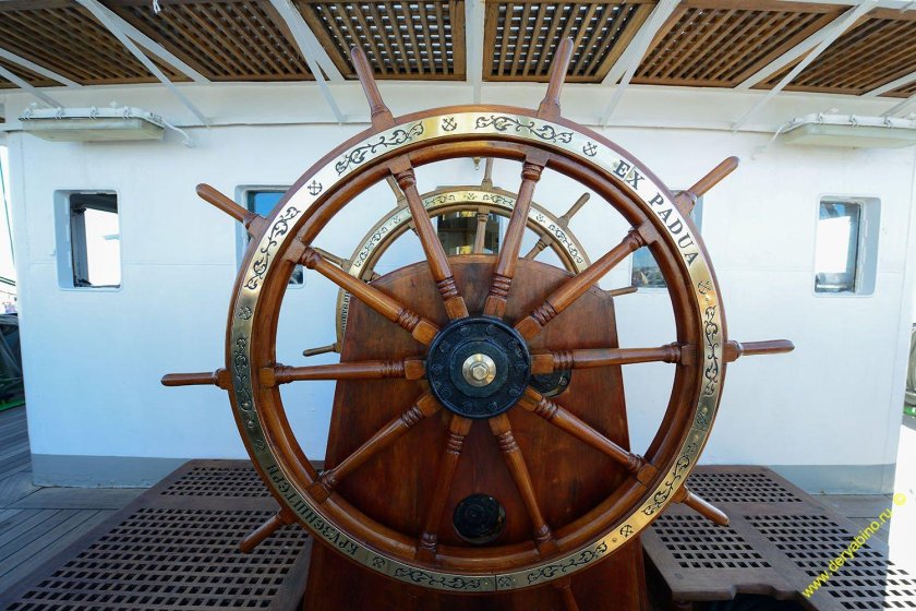 Барк Крузенштерн штурвал