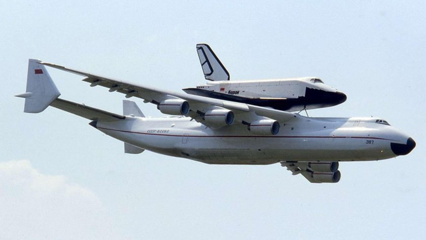 Мрия АН-225 Буран