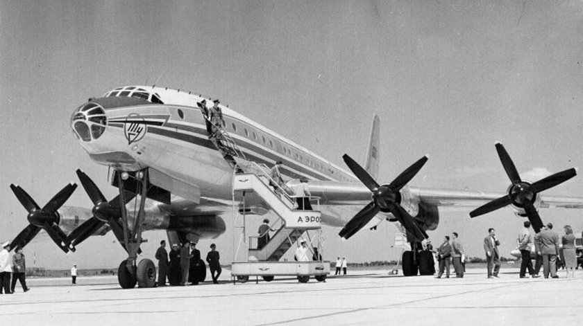 Ту-114 пассажирский самолёт