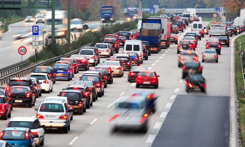 Автомобильный транспорт