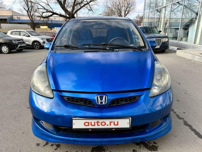 Honda fit i