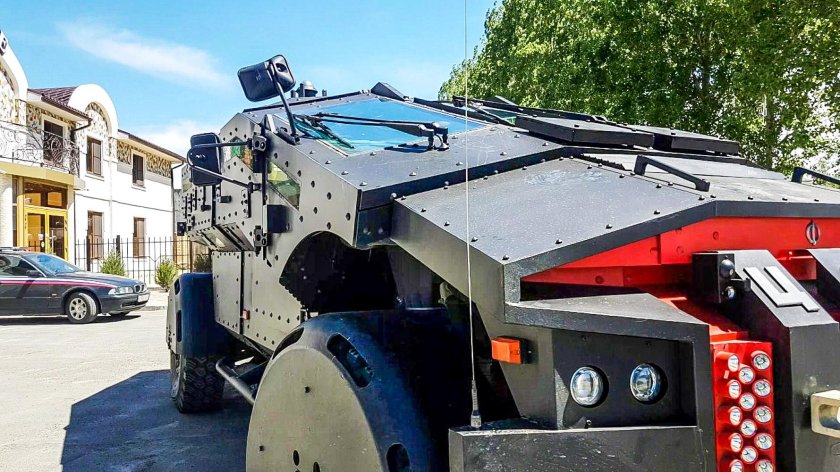 Каратель Фалькатус бронеавтомобиль