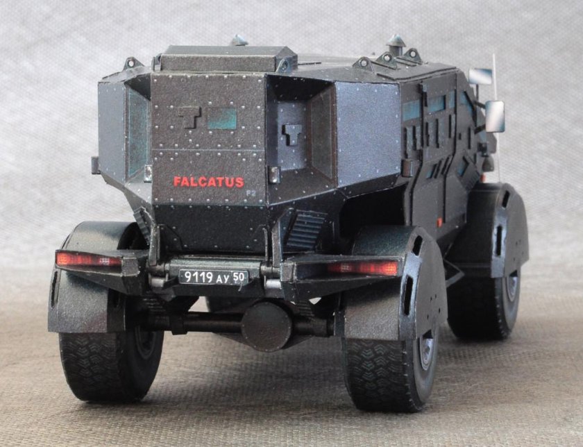Каратель Фалькатус бронеавтомобиль