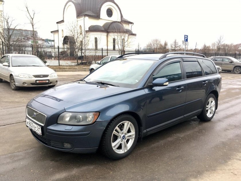 Volvo v50 2006