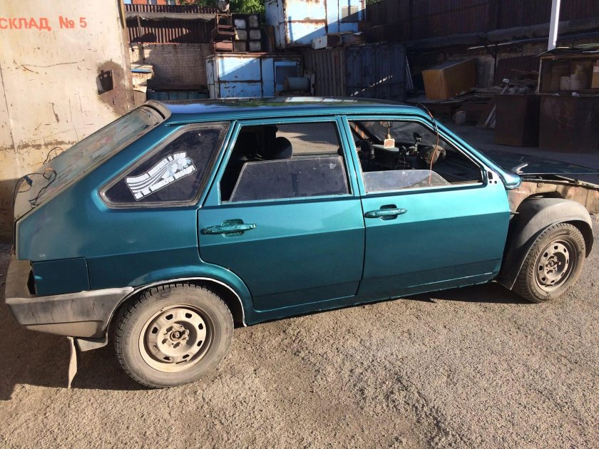 ВАЗ 2109 сине-зеленый металлик