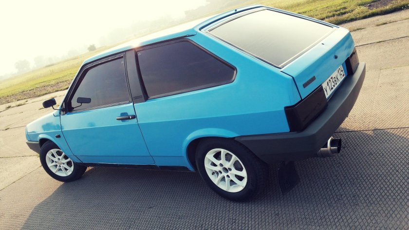 ВАЗ 2108 бирюзовая