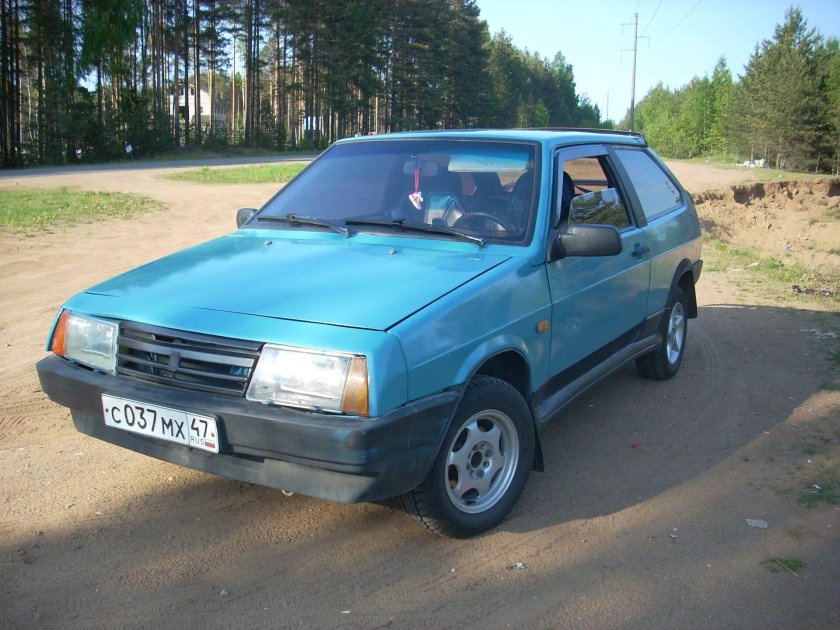 ВАЗ 2108 бирюзовая