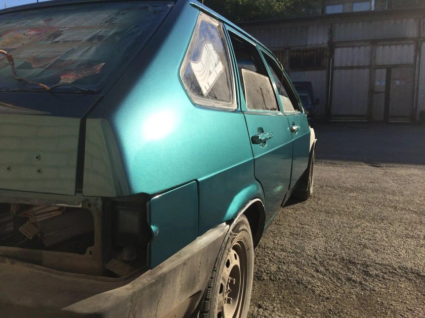 ВАЗ 2109 бирюзовая