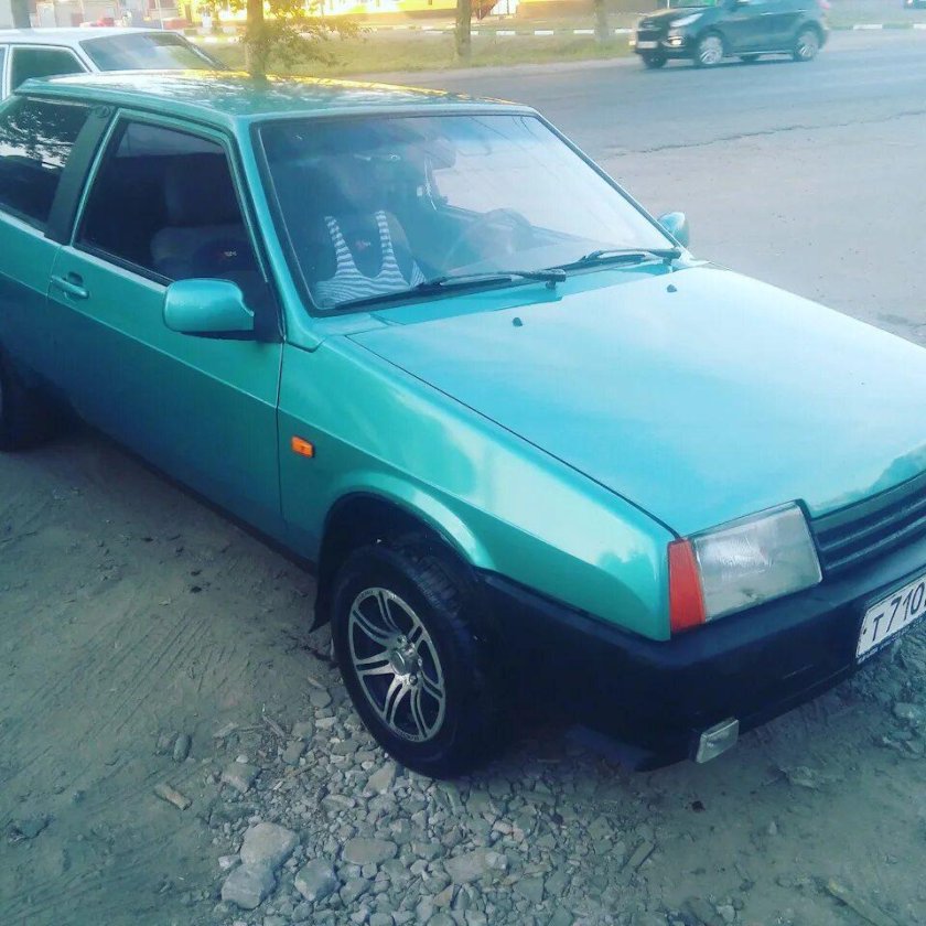 ВАЗ 2108 бирюзовая