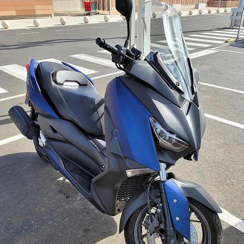 Yamaha x Max