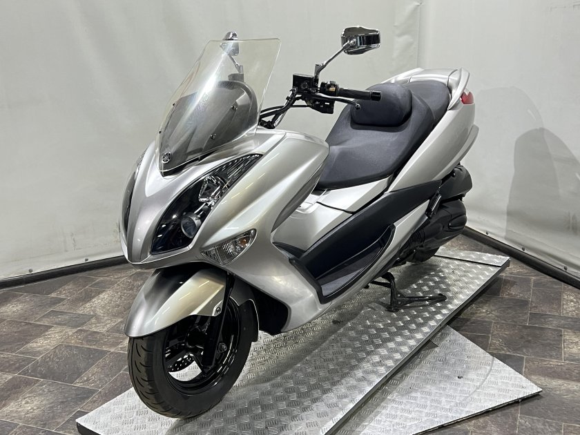 Suzuki burgman (skywave) 400