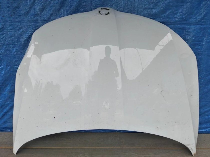 Капот Skoda Rapid