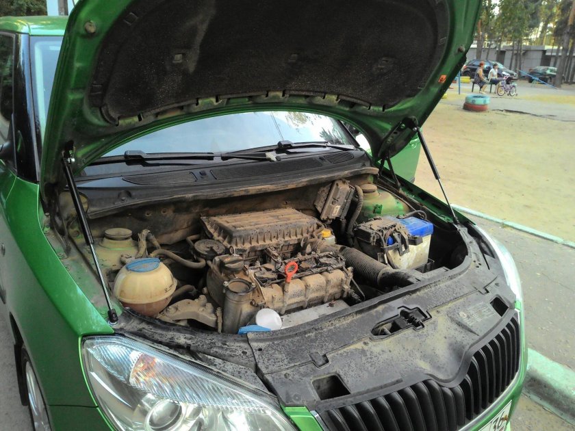 Skoda Fabia 2 под капотом