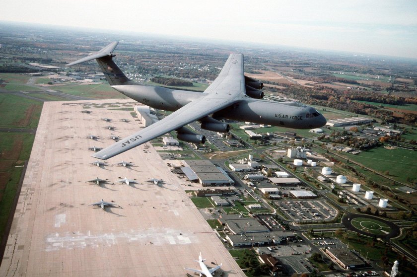 Военно-воздушная база МАКГУАЙР, Нью-джерси,