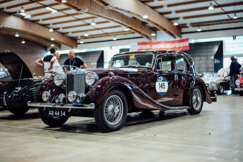 Ягуар марк 4