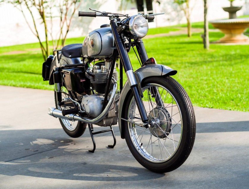 Мотоцикл да