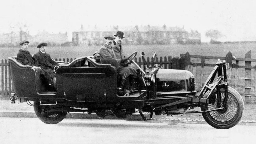 Двухколесный автомобиль Петра Шиловского 1914 год