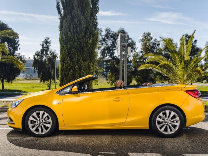 Opel Cascada кабриолет
