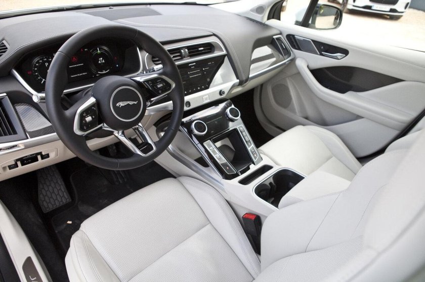 Jaguar i-Pace салон