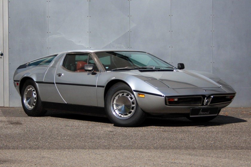 Мазерати Бора 1971