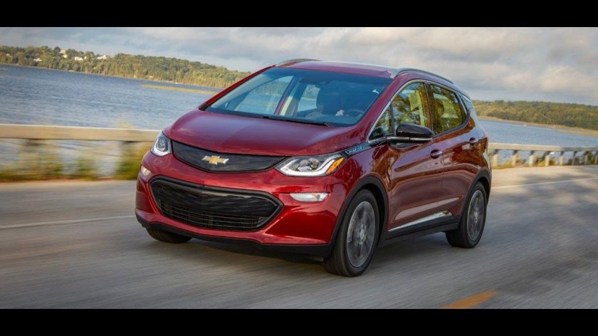 Chevrolet bolt электромобиль