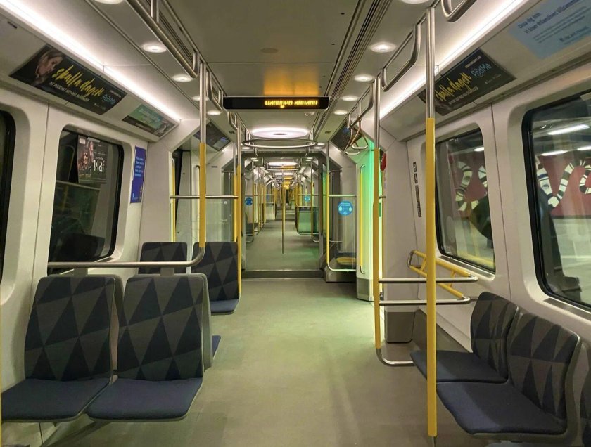 Вагон метро